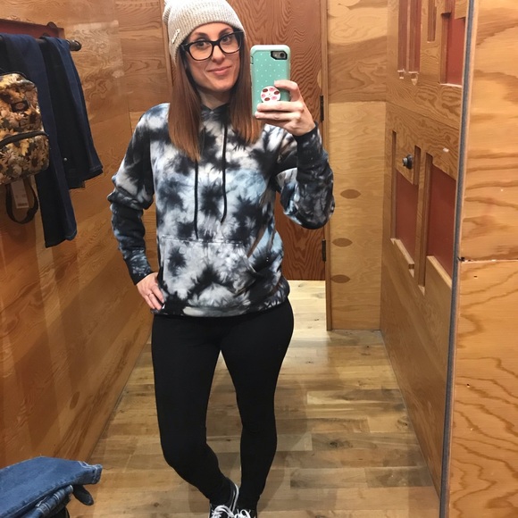 Meet your Posher, Lindsay - Picture 12 of 14